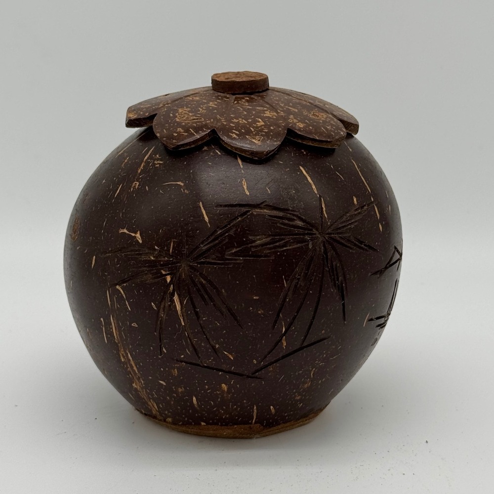 Vintage Hand Carved Coconut Shell Trinket Box Lid Palm Tree Tiki Tropical Boho